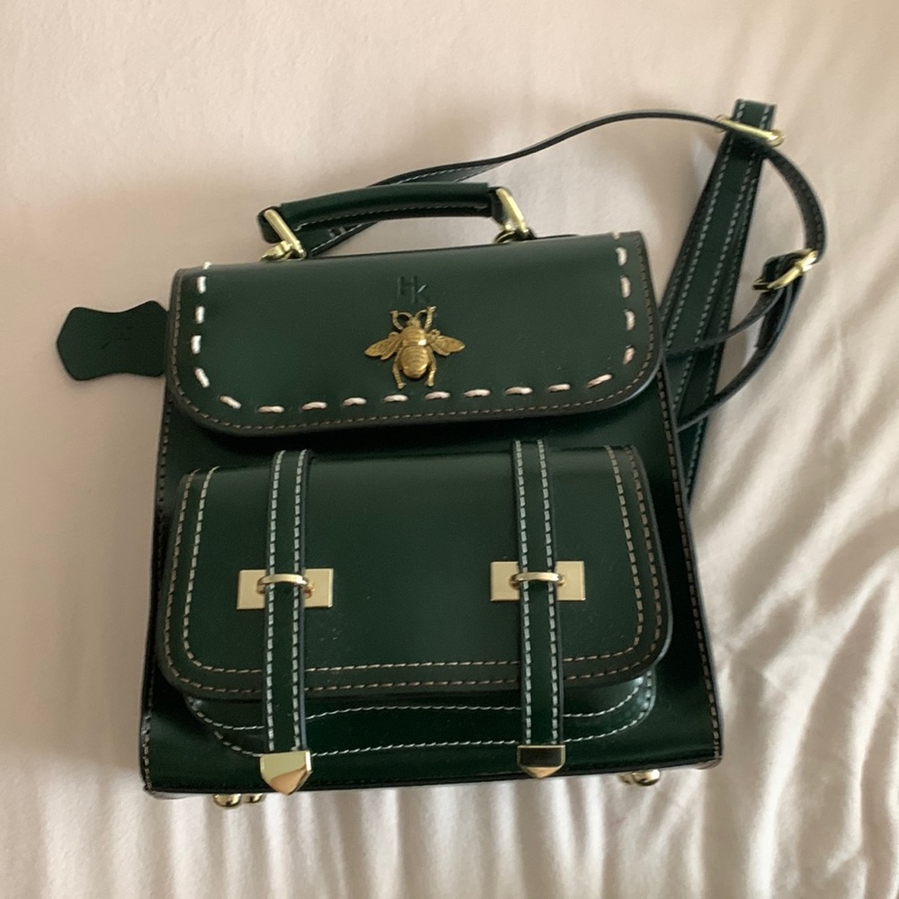 Hogoe Kpessou green bee backpack
